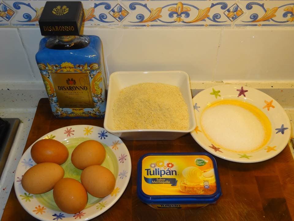 Bizcocho de almendra con amaretto