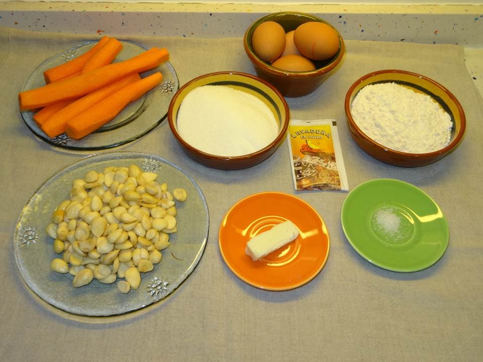 Bizcocho de zanahoria y almendra